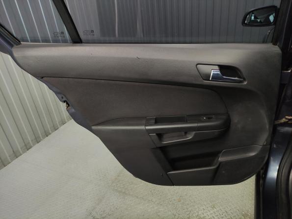 Opel Astra H Рестайлинг с пробегом 2008 года, цена 445 000 рублей, 203922 км, седан, Автокод Объявления