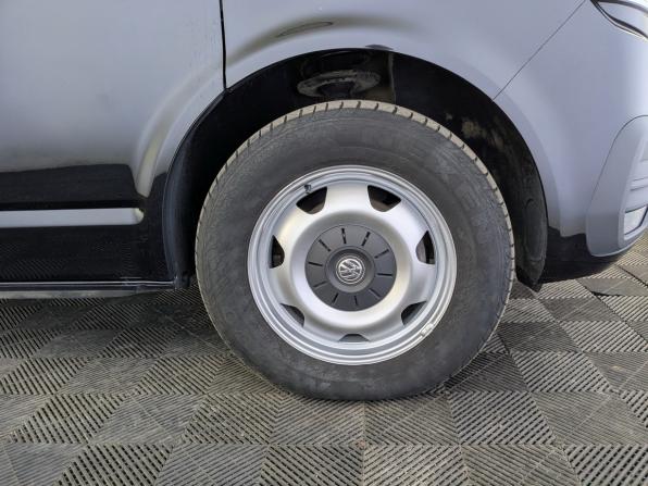 Volkswagen Multivan T6 Рестайлинг с пробегом 2021 года, цена 5 350 000 рублей, 94113 км, минивэн, Автокод Объявления