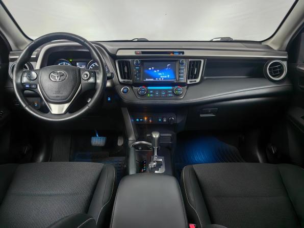 Toyota RAV4 IV (XA40) Рестайлинг с пробегом 2019 года, цена 2 395 000 рублей, 140813 км, внедорожник, Автокод Объявления