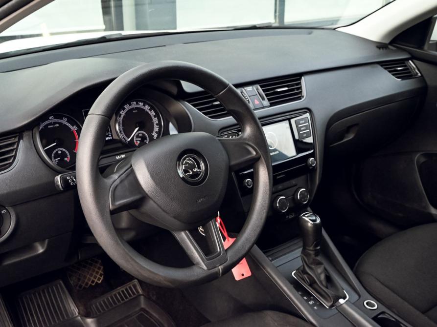 Skoda Octavia III (A7) Рестайлинг Екатеринбург  - изображение 13