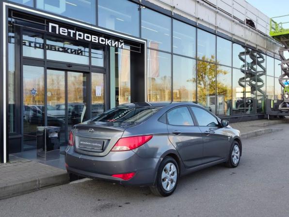 Hyundai Solaris I Рестайлинг с пробегом 2016 года, цена 880 000 рублей, 135370 км, седан, Автокод Объявления