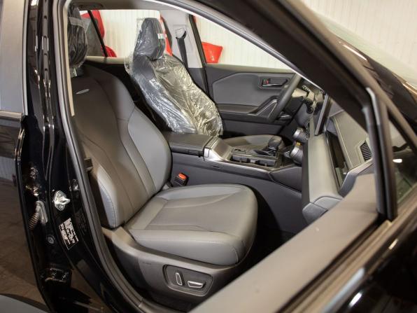 Toyota RAV4 VI (XA60) с пробегом 2026 года, цена 4 150 000 рублей, 21 км, внедорожник, Автокод Объявления
