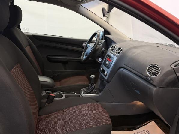 Ford Focus II с пробегом 2007 года, цена 265 000 рублей, 319489 км, хэтчбек, Автокод Объявления