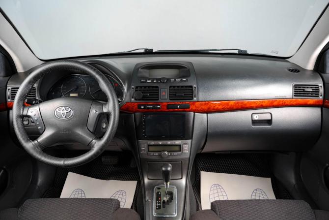 Toyota Avensis II с пробегом 2006 года, цена 859 000 рублей, 335000 км, седан, Автокод Объявления