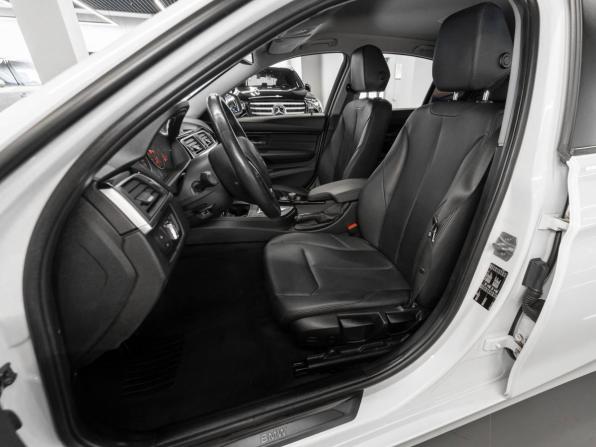 BMW 3 серии VI (F3x) Рестайлинг с пробегом 2017 года, цена 1 980 000 рублей, 148296 км, седан, Автокод Объявления