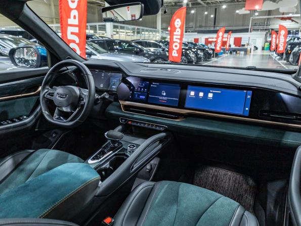 Geely Monjaro I с пробегом 2023 года, цена 3 100 000 рублей, 31000 км, внедорожник, Автокод Объявления