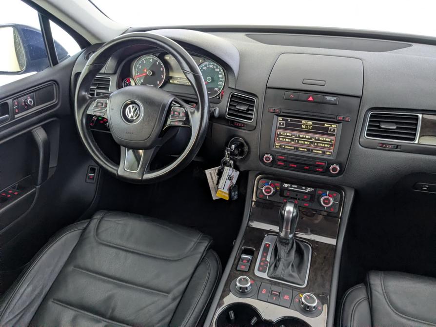 Volkswagen Touareg II Москва  - изображение 28