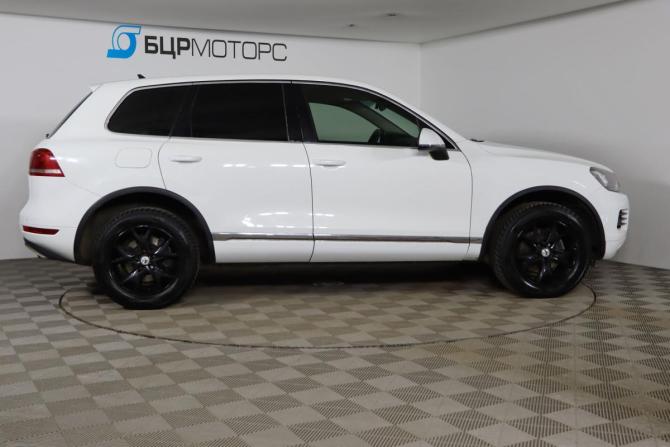 Volkswagen Touareg II с пробегом 2011 года, цена 1 799 990 рублей, 312026 км, внедорожник, Автокод Объявления