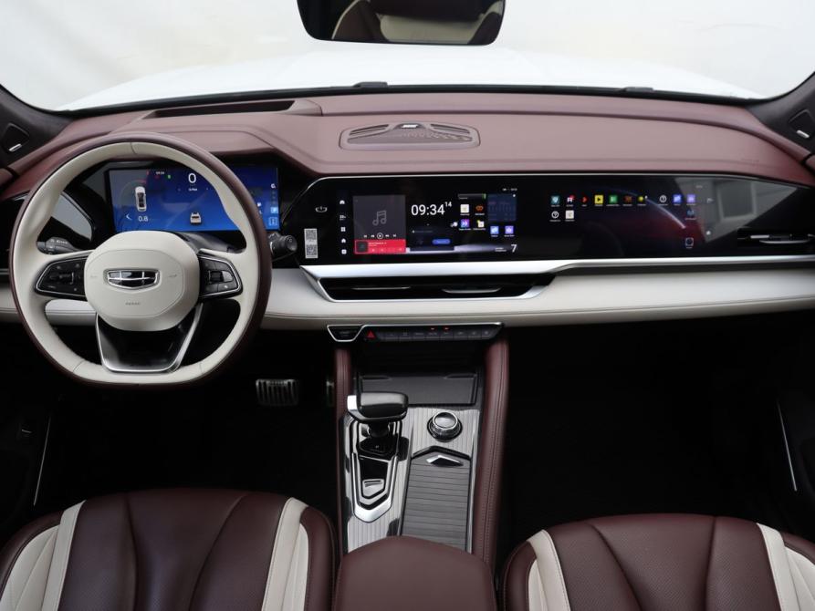 Geely Monjaro I Москва  - изображение 13