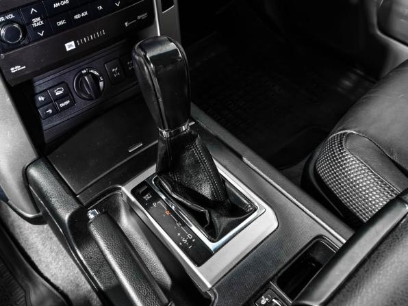 Toyota Land Cruiser Prado 150 Series с пробегом 2012 года, цена 2 400 000 рублей, 304345 км, внедорожник, Автокод Объявления