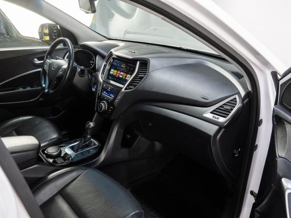 Hyundai Santa Fe III Рестайлинг с пробегом 2016 года, цена 2 330 000 рублей, 140545 км, внедорожник, Автокод Объявления