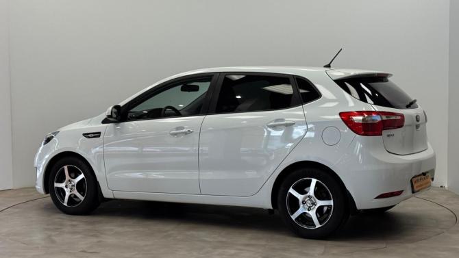 Kia Rio III с пробегом 2014 года, цена 780 000 рублей, 148660 км, хэтчбек, Автокод Объявления