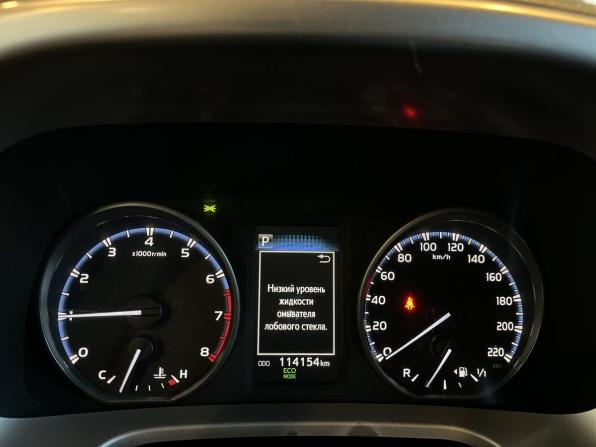 Toyota RAV4 IV (XA40) Рестайлинг с пробегом 2018 года, цена 2 299 000 рублей, 114153 км, внедорожник, Автокод Объявления
