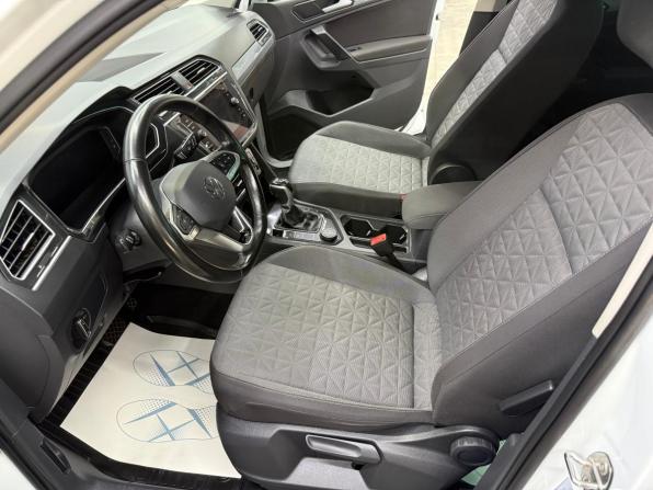 Volkswagen Tiguan II Рестайлинг с пробегом 2021 года, цена 3 760 000 рублей, 66126 км, внедорожник, Автокод Объявления