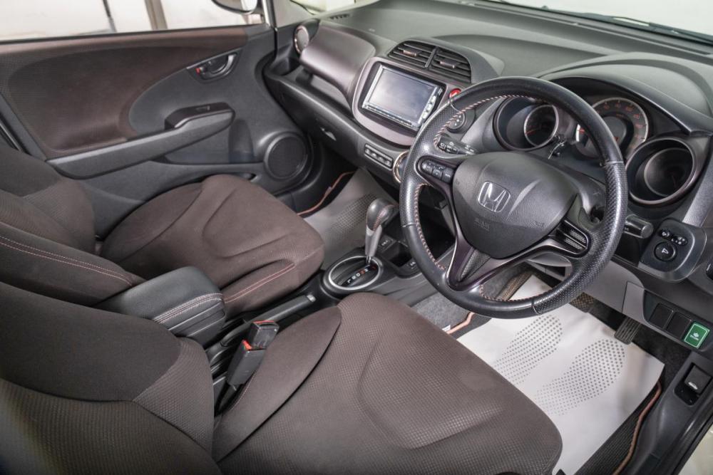 Honda Fit II Томск  - изображение 9