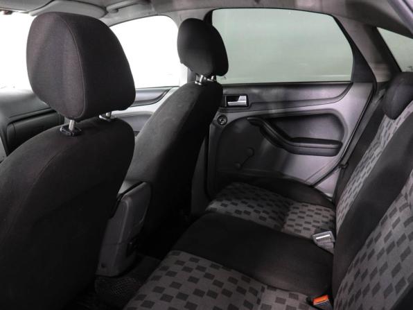 Ford Focus II Рестайлинг с пробегом 2009 года, цена 399 000 рублей, 188094 км, хэтчбек, Автокод Объявления