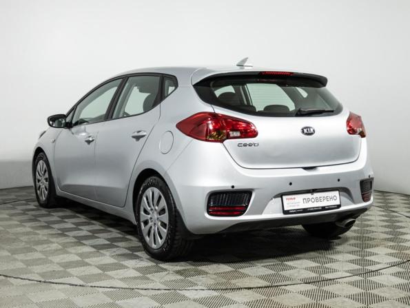 Kia Ceed II Рестайлинг с пробегом 2018 года, цена 1 300 000 рублей, 111742 км, хэтчбек, Автокод Объявления