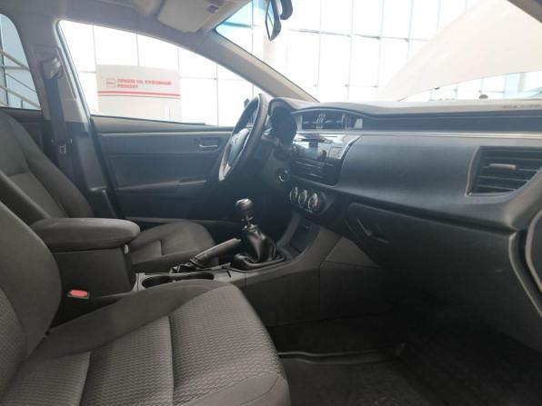 Toyota Corolla XI (E160 E170 E180) с пробегом 2014 года, цена 1 200 000 рублей, 158000 км, седан, Автокод Объявления