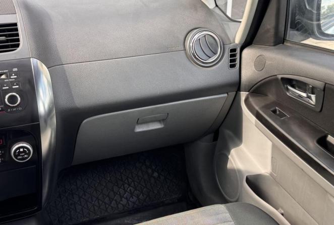 Suzuki SX4 I (Classic) Рестайлинг с пробегом 2011 года, цена 890 000 рублей, 106020 км, хэтчбек, Автокод Объявления