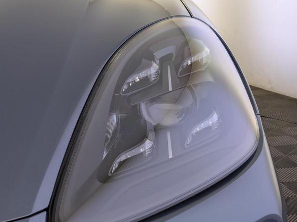 Porsche Cayenne III с пробегом 2018 года, цена 5 555 000 рублей, 91640 км, внедорожник, Автокод Объявления