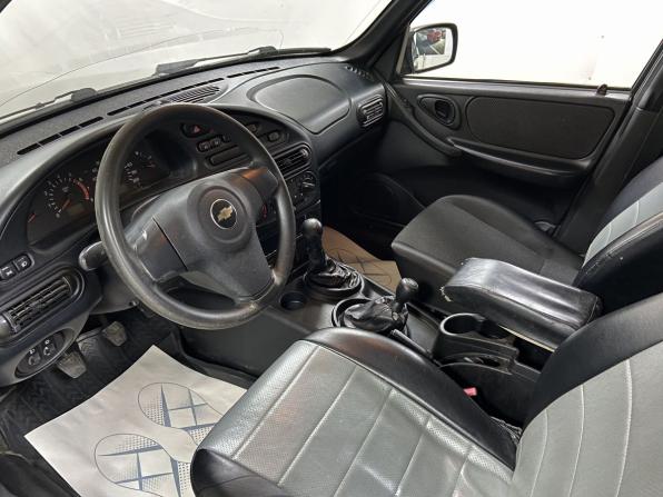 Chevrolet Niva I Рестайлинг с пробегом 2015 года, цена 679 000 рублей, 84000 км, внедорожник, Автокод Объявления