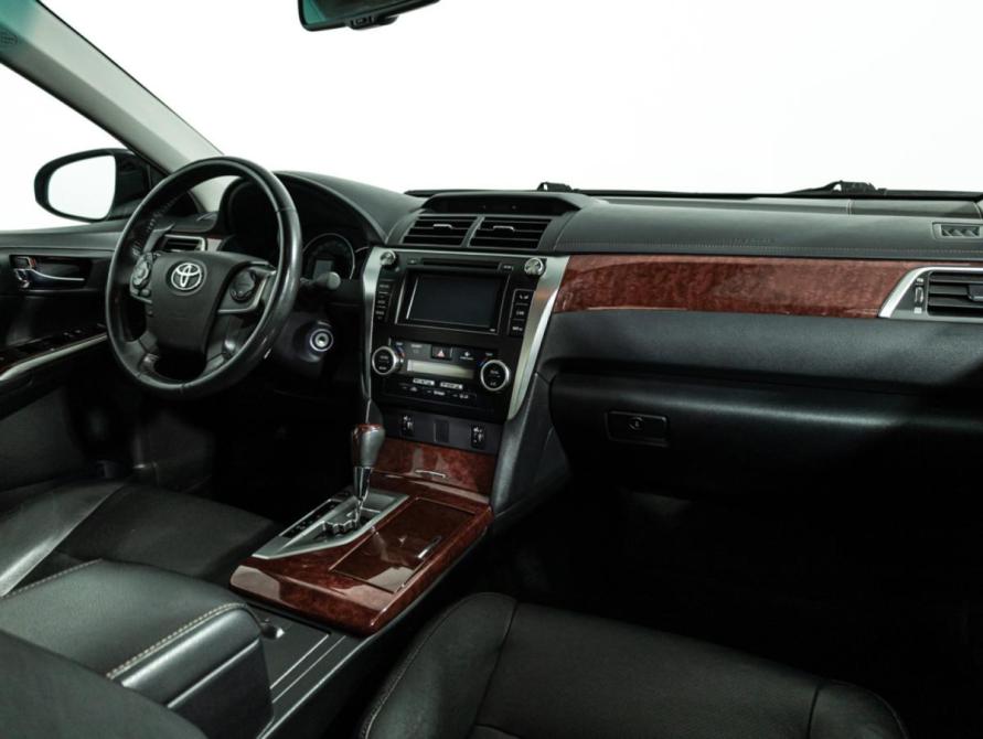 Toyota Camry VII (XV50) Санкт-Петербург  - изображение 10