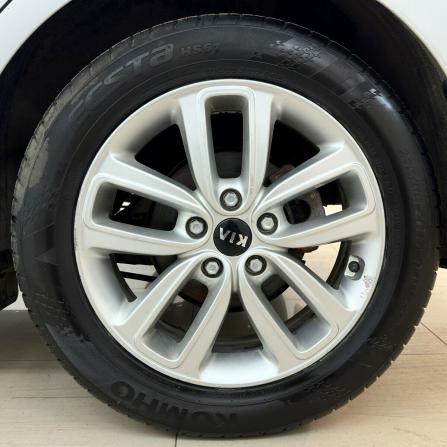 Kia Soul II Рестайлинг с пробегом 2017 года, цена 1 630 000 рублей, 76725 км, хэтчбек, Автокод Объявления