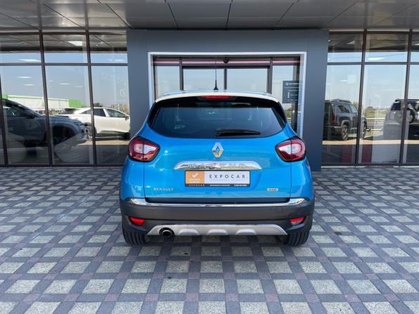 Renault Kaptur I с пробегом 2016 года, цена 1 197 000 рублей, 223000 км, внедорожник, Автокод Объявления