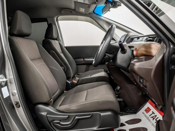 Honda Freed II Рестайлинг с пробегом 2020 года, цена 1 657 000 рублей, 142000 км, компактвэн, Автокод Объявления
