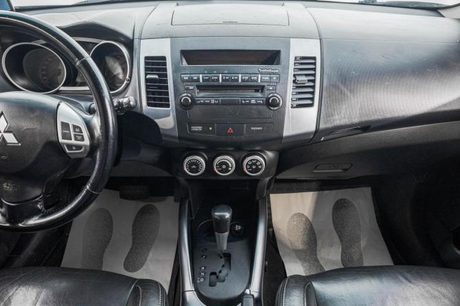 Mitsubishi Outlander II с пробегом 2007 года, цена 1 099 000 рублей, 250000 км, внедорожник, Автокод Объявления