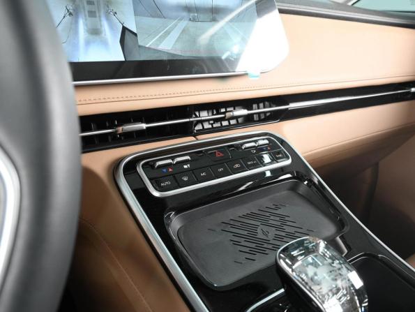 JAC RF8 с пробегом 2025 года, цена 4 609 000 рублей, 25 км, минивэн, Автокод Объявления