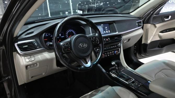 Kia Optima IV с пробегом 2017 года, цена 1 550 000 рублей, 183876 км, седан, Автокод Объявления