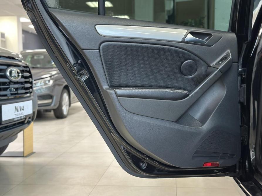 Volkswagen Golf VI Москва  - изображение 15