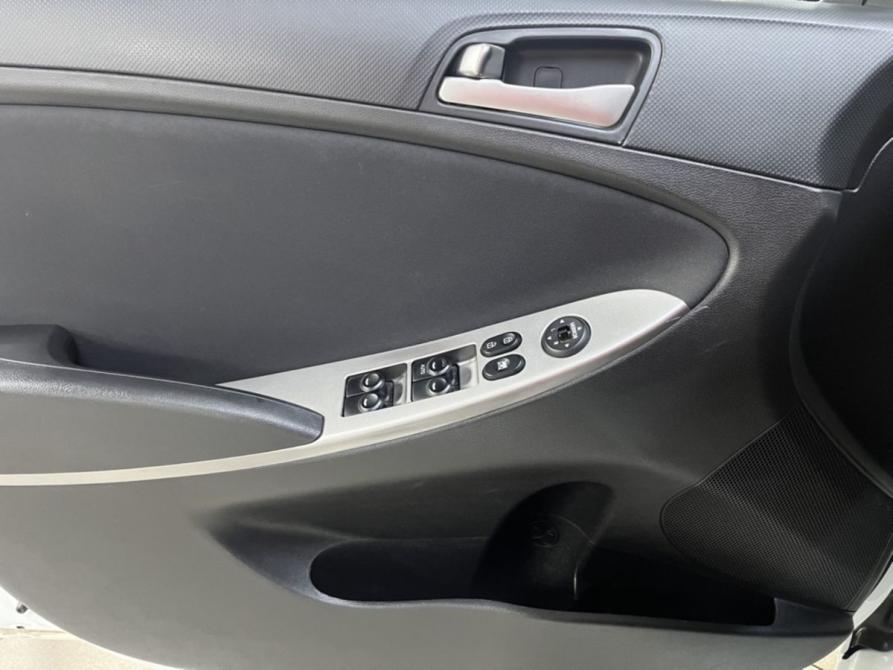 Hyundai Solaris I Рестайлинг Курск  - изображение 14