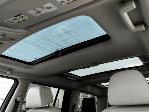 Land Rover Discovery IV с пробегом 2012 года, цена 2 050 000 рублей, 196068 км, внедорожник, Автокод Объявления