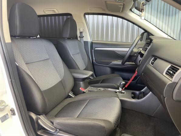 Mitsubishi Outlander III Рестайлинг 2 с пробегом 2015 года, цена 1 547 000 рублей, 179212 км, внедорожник, Автокод Объявления