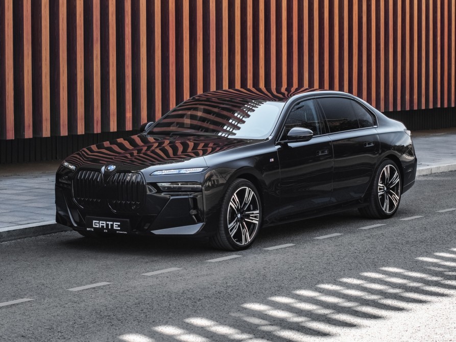 BMW 7 серии VII (G70) Москва  - изображение 1