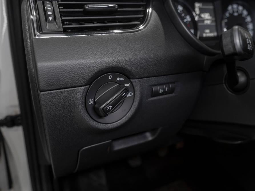 Skoda Octavia III (A7) Москва  - изображение 17