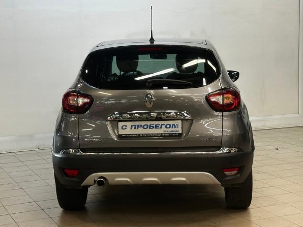 Renault Kaptur I с пробегом 2017 года, цена 1 555 000 рублей, 83047 км, внедорожник, Автокод Объявления