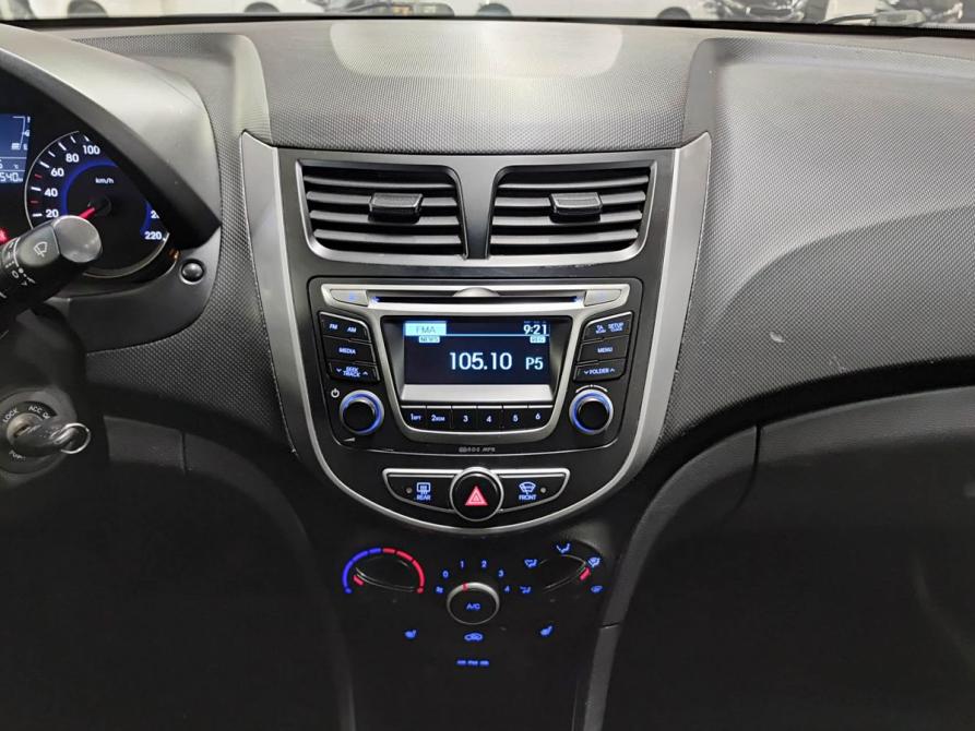 Hyundai Solaris I Рестайлинг Набережные Челны  - изображение 17