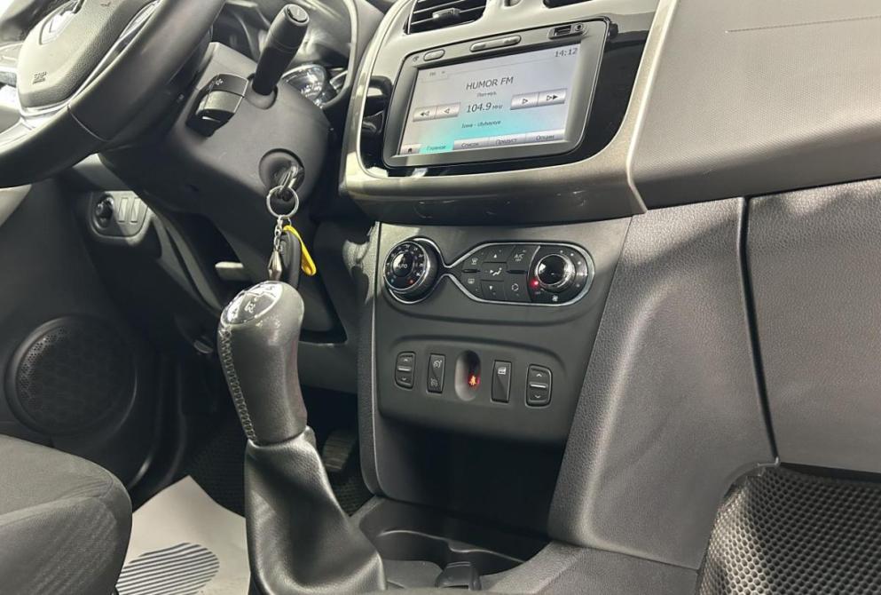 Renault Logan II Рестайлинг Саранск  - изображение 28