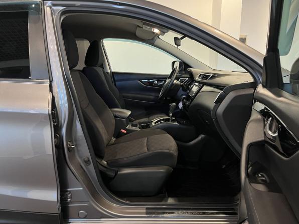 Nissan Qashqai II с пробегом 2018 года, цена 1 790 000 рублей, 108839 км, внедорожник, Автокод Объявления