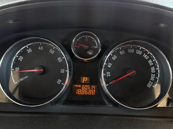 Opel Antara I Рестайлинг с пробегом 2012 года, цена 1 253 000 рублей, 188230 км, внедорожник, Автокод Объявления