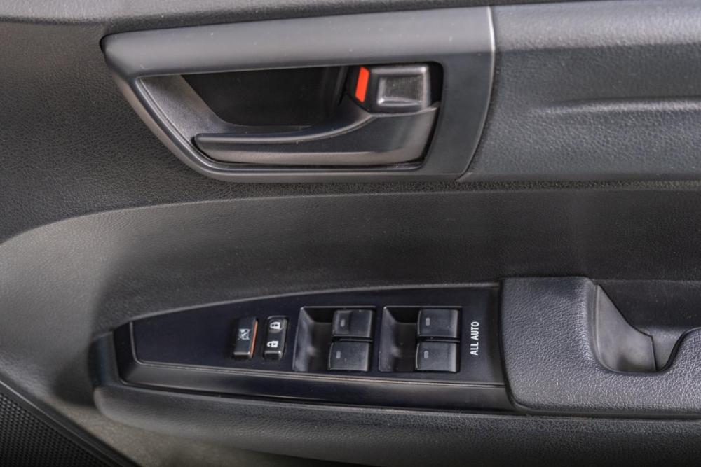 Toyota Corolla XI (E160 E170) Рестайлинг 2 Томск  - изображение 8