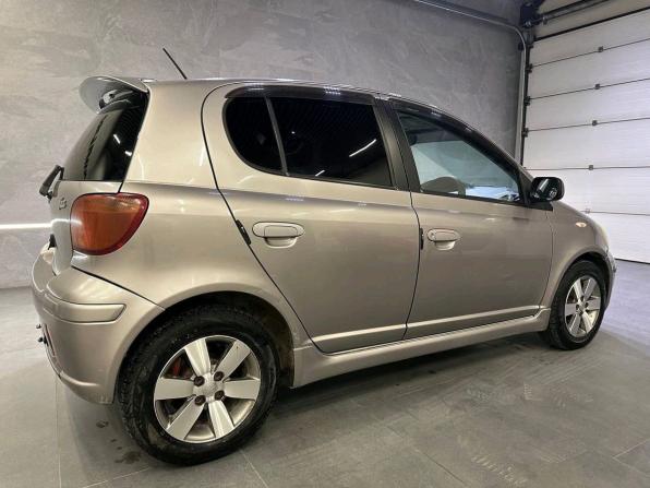 Toyota Vitz I (P10) с пробегом 2003 года, цена 347 000 рублей, 301424 км, хэтчбек, Автокод Объявления