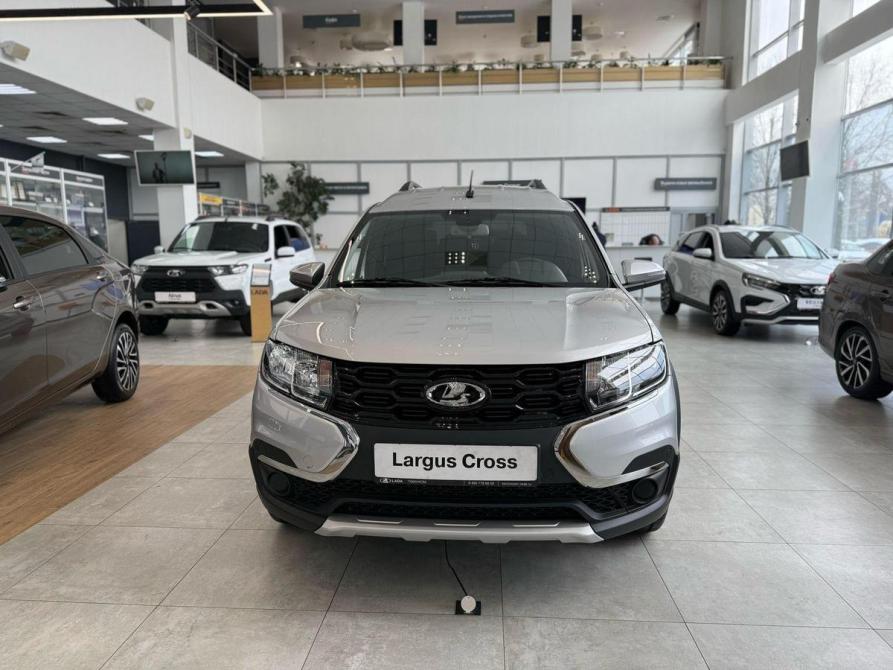 Lada (ВАЗ) Largus I Рестайлинг Москва  - изображение 1