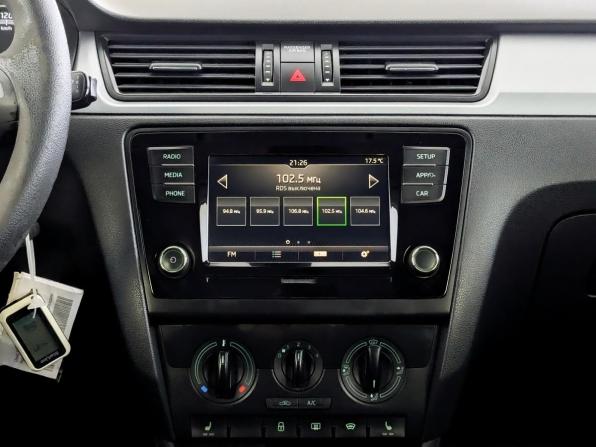 Skoda Rapid I Рестайлинг с пробегом 2019 года, цена 850 000 рублей, 229200 км, лифтбек, Автокод Объявления