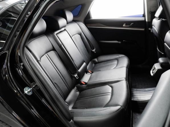 Kia K5 III с пробегом 2020 года, цена 2 750 000 рублей, 77842 км, седан, Автокод Объявления