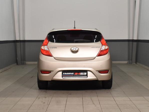 Hyundai Solaris I с пробегом 2012 года, цена 649 999 рублей, 266515 км, хэтчбек, Автокод Объявления