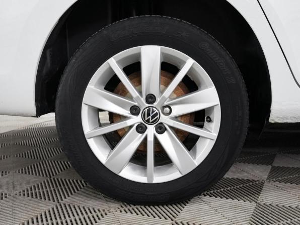 Volkswagen Polo VI с пробегом 2021 года, цена 1 650 000 рублей, 96257 км, лифтбек, Автокод Объявления